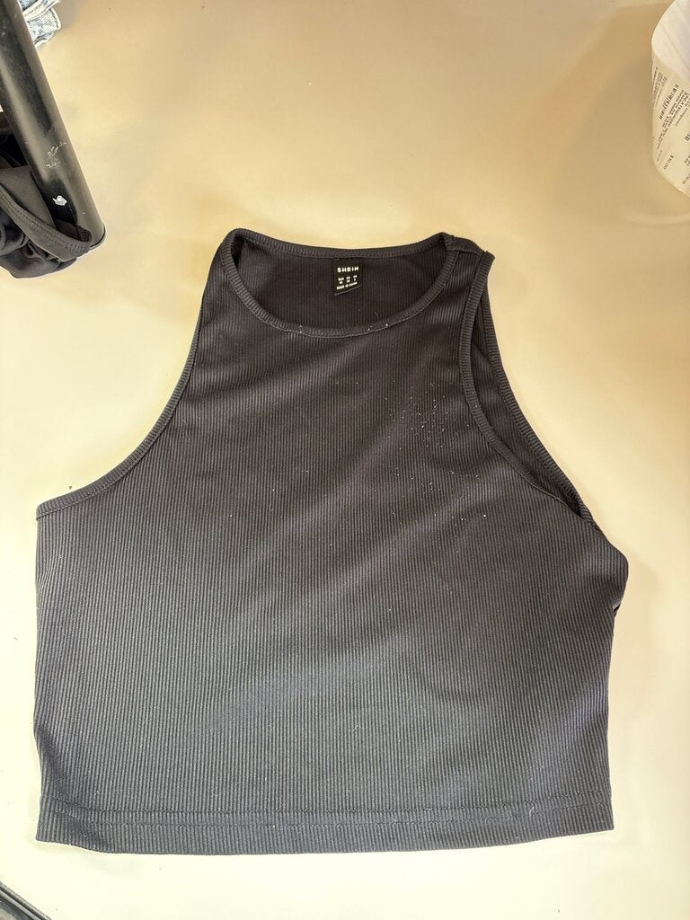 SHEIN Black Ribbed Crop Top