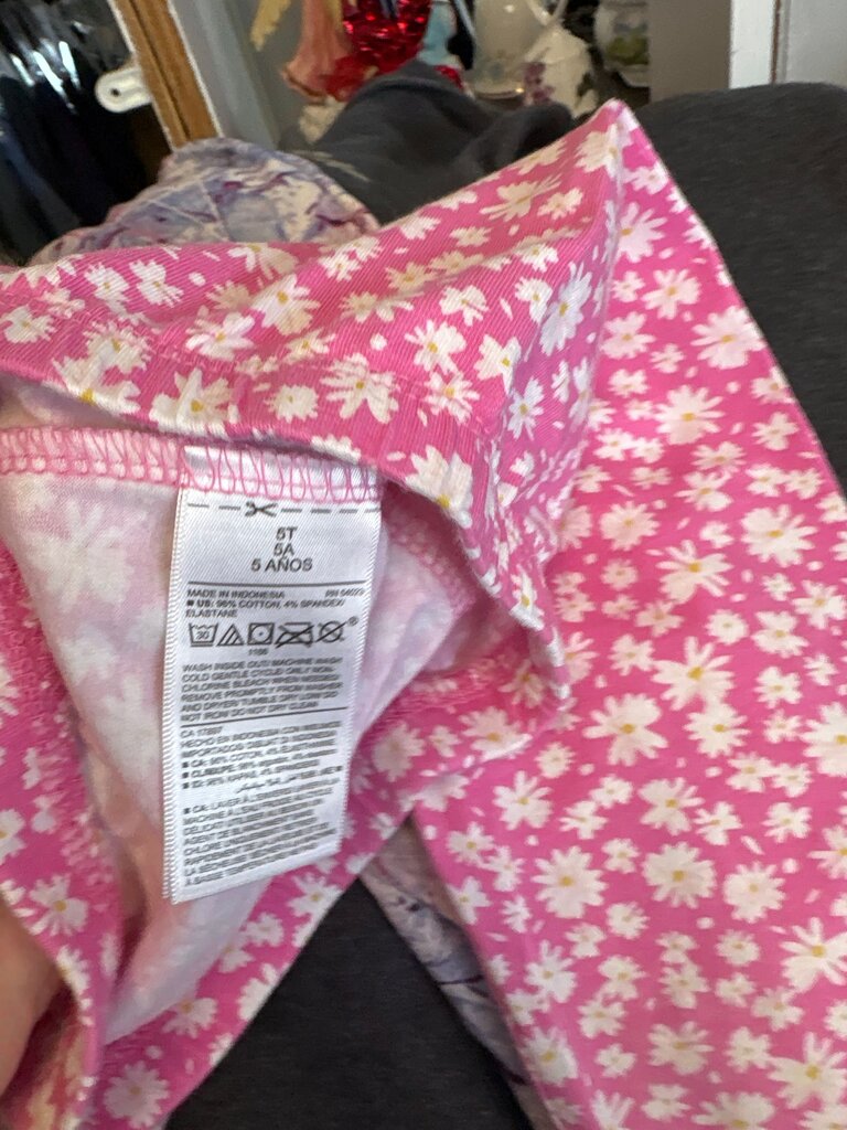 Pink Daisy Print Leggings for Girls