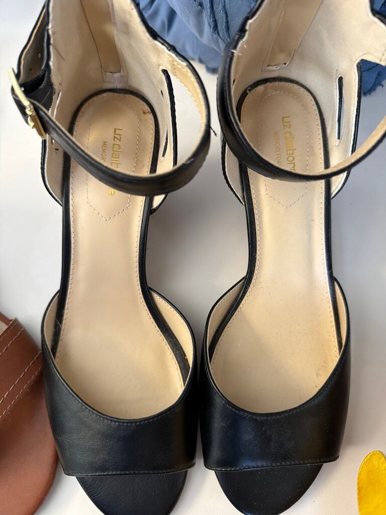 Liz Claiborne Black Heeled Sandals