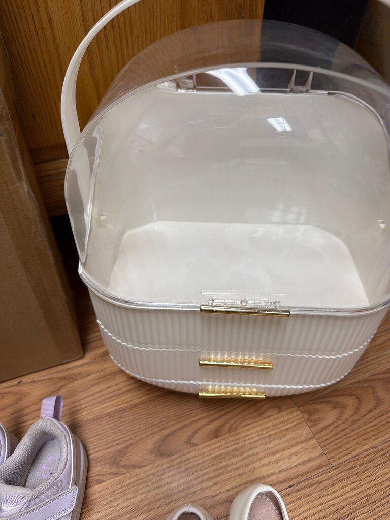 White Plastic Storage Case with Clear Lid