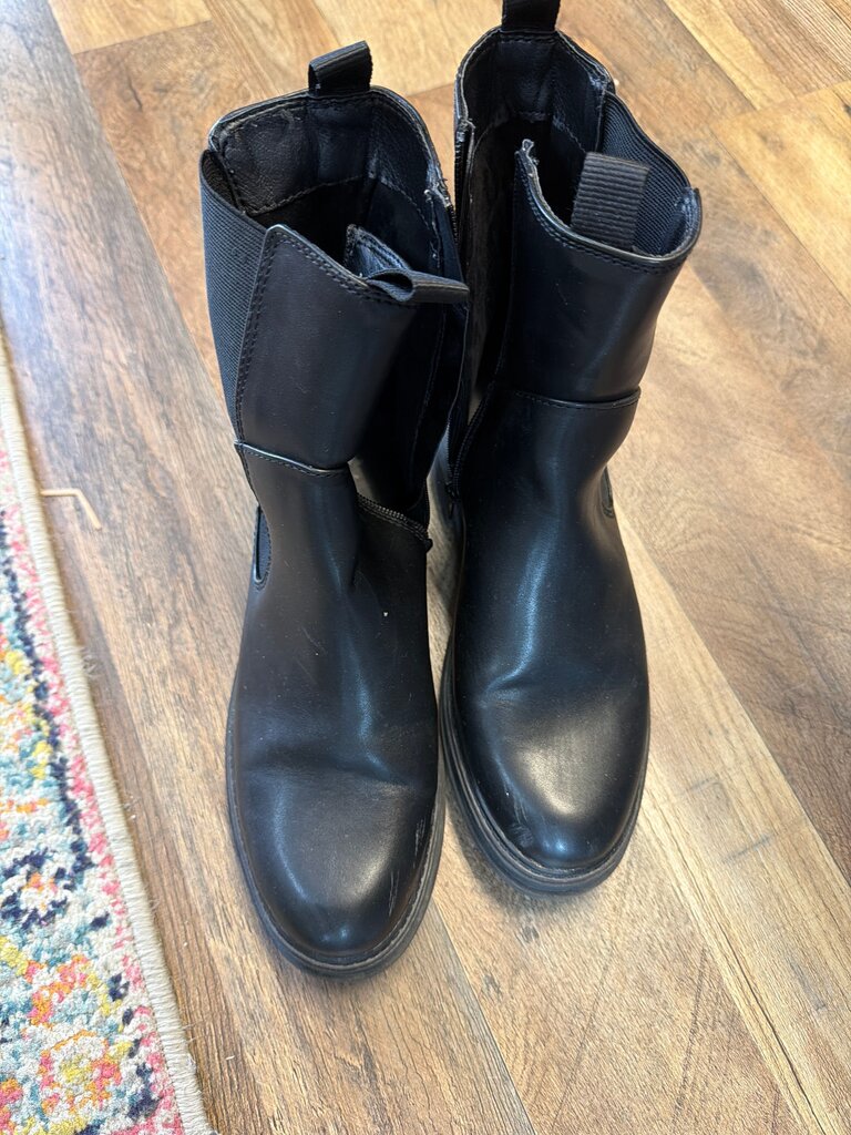 A New Day Black Ankle Boots