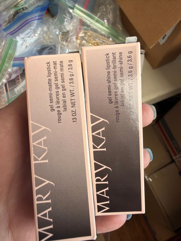 Mary Kay Gel Semi-Matte Lipstick