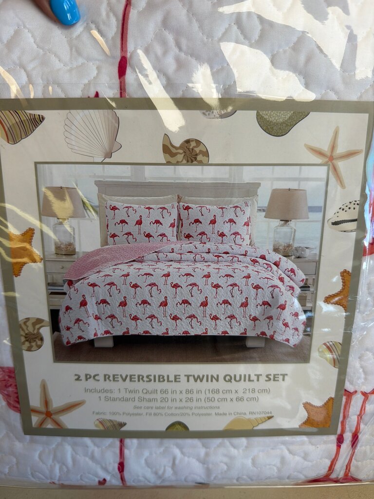 Oceanside 2pc Reversible Twin Quilt Set