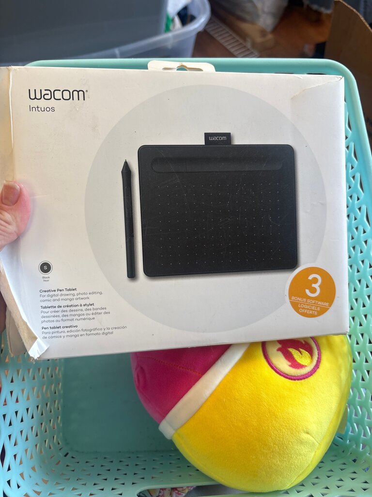 Wacom Intuos Creative Pen Tablet