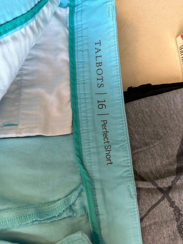 Talbots Perfect Short