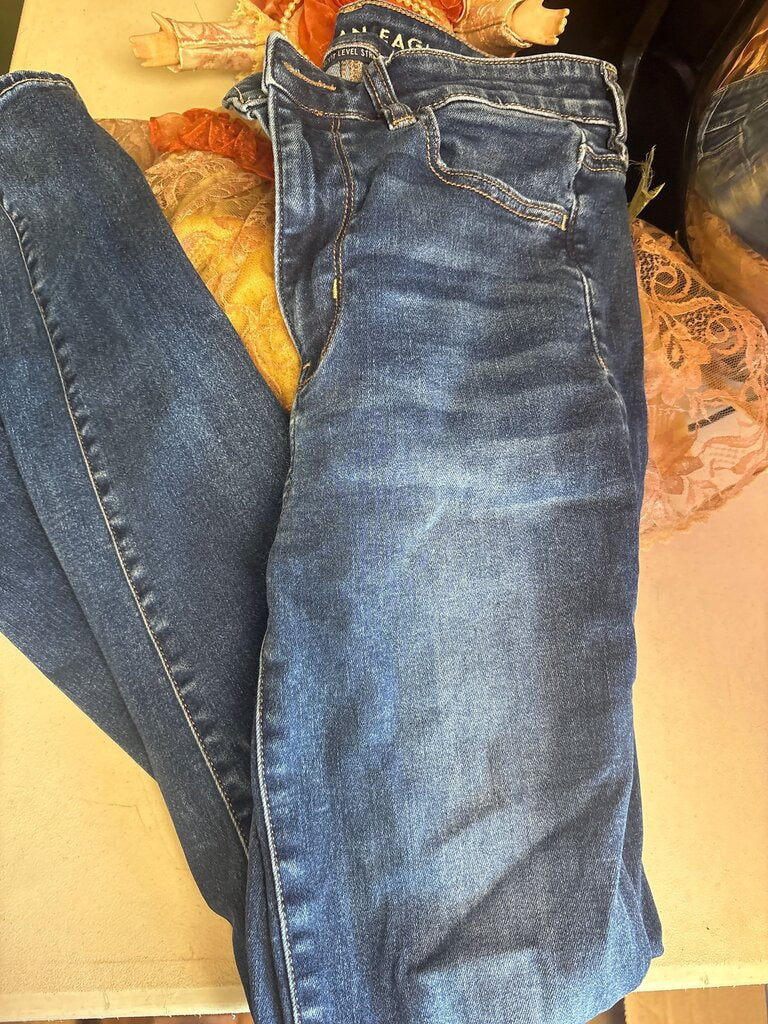 American Eagle Women's Jeans Long 6