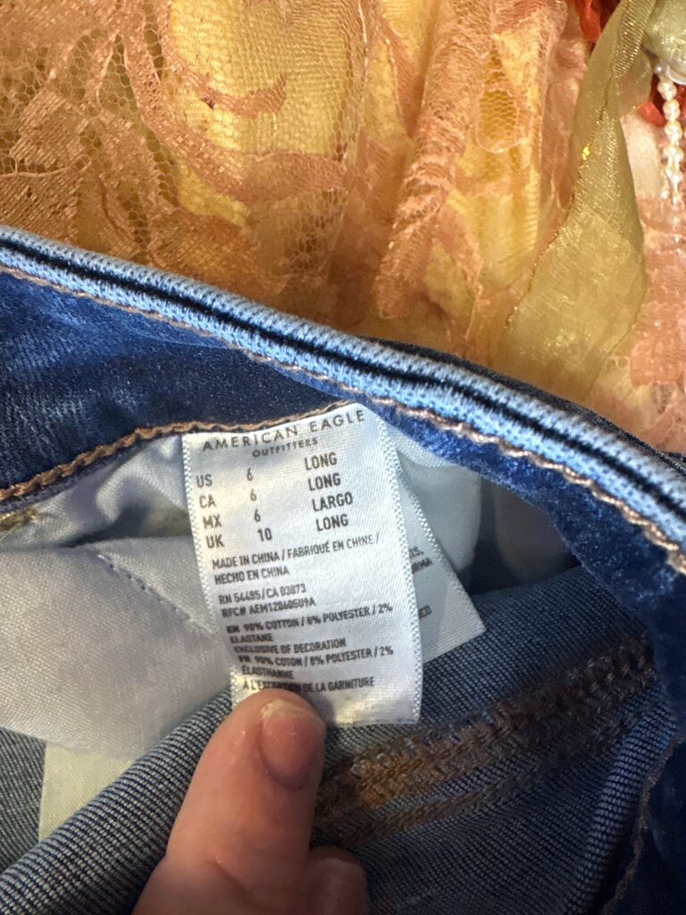 American Eagle Women's Jeans Long 6