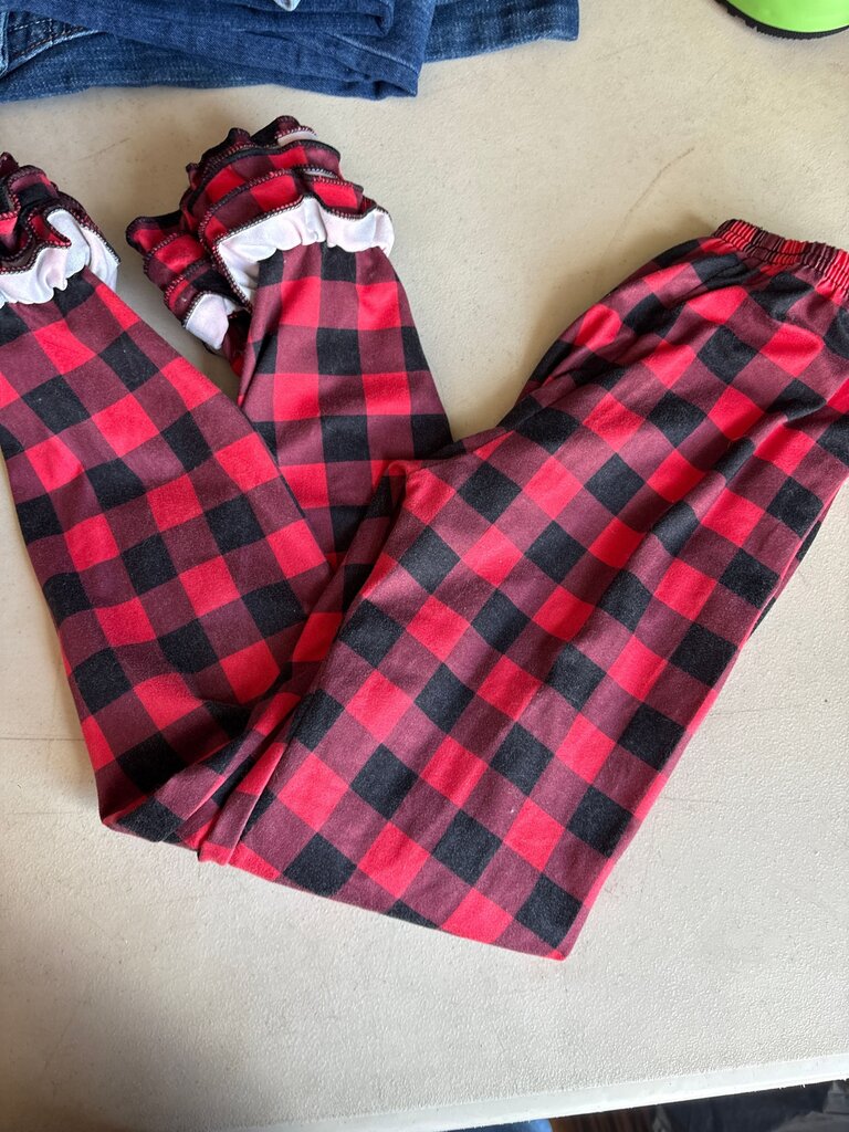 Girls' Red and Black Plaid Leggings
