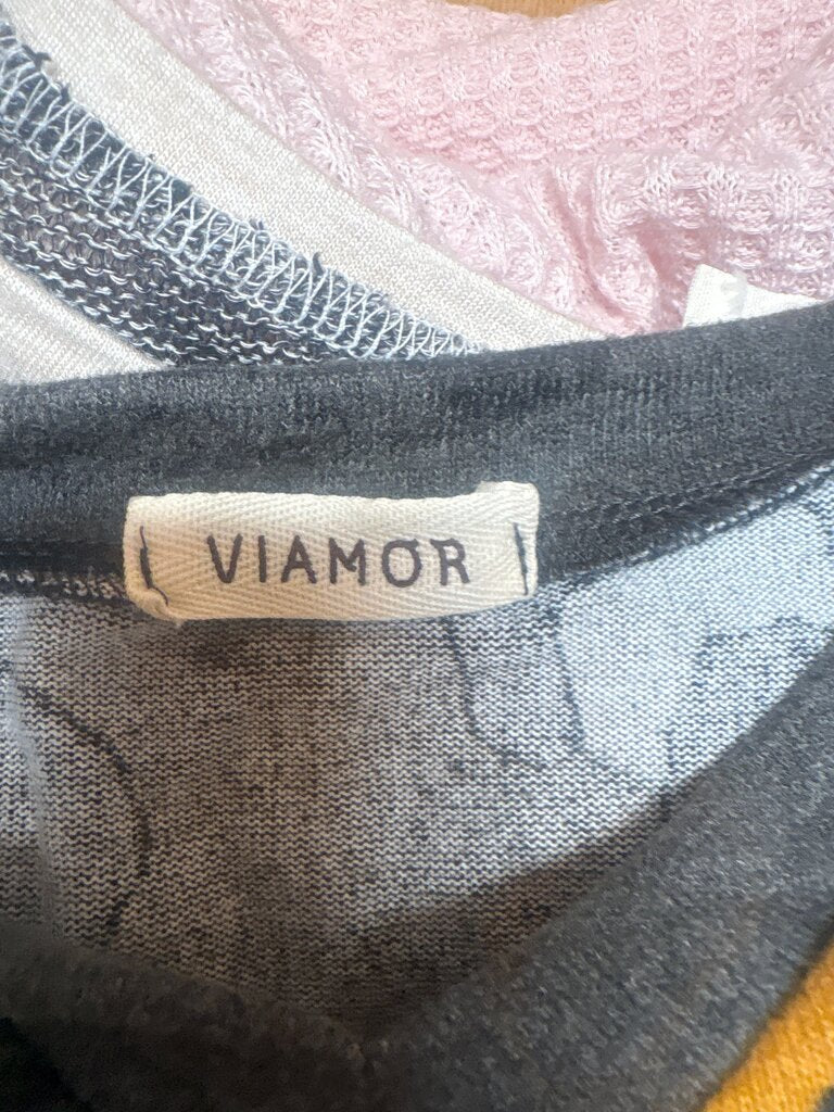 Viamor Multicolor Cheetah Print Top