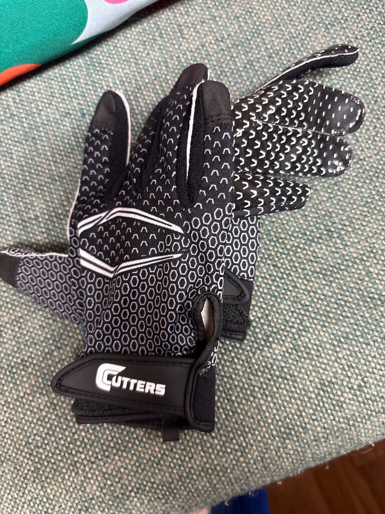 Cutters Performance Football Gloves
