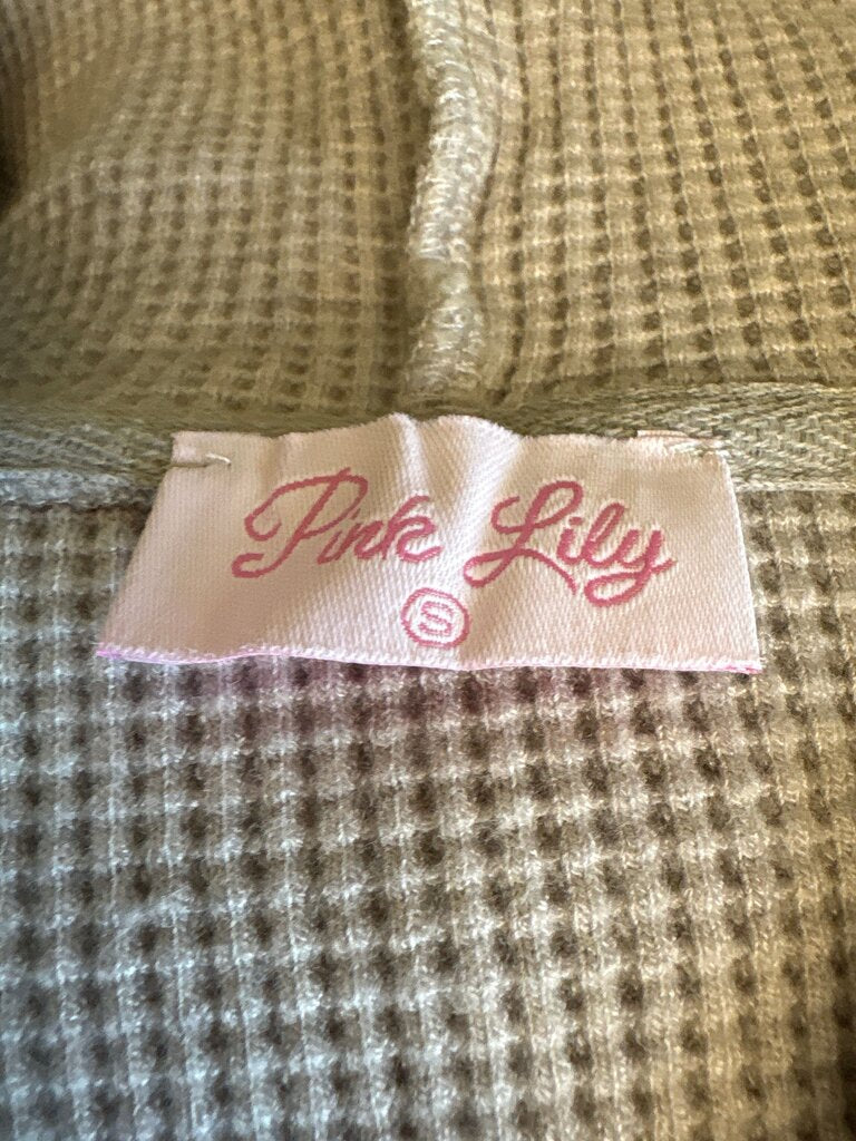 Pink Lily Women's Zip-Up Hoodie