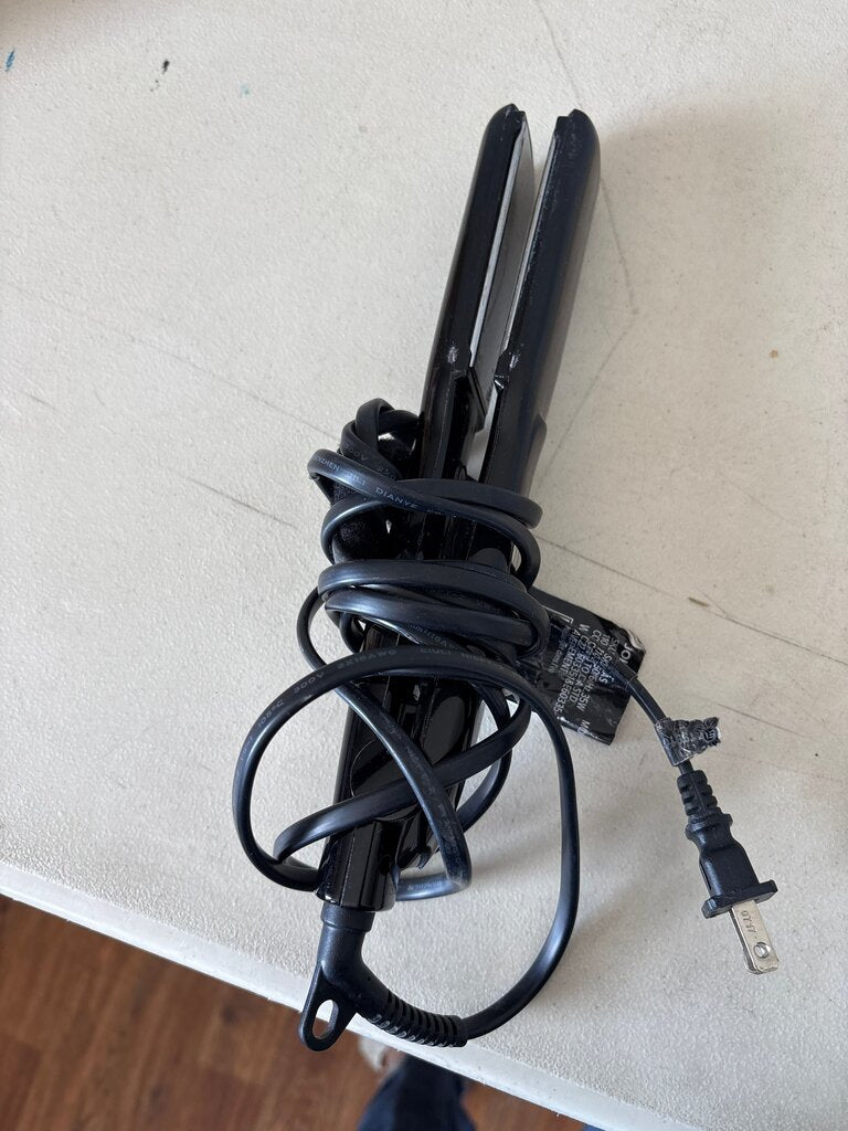 Neuro Flat Iron Hair Straightener