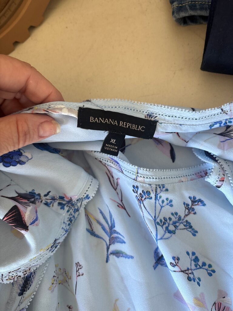 Banana Republic Floral Print Top