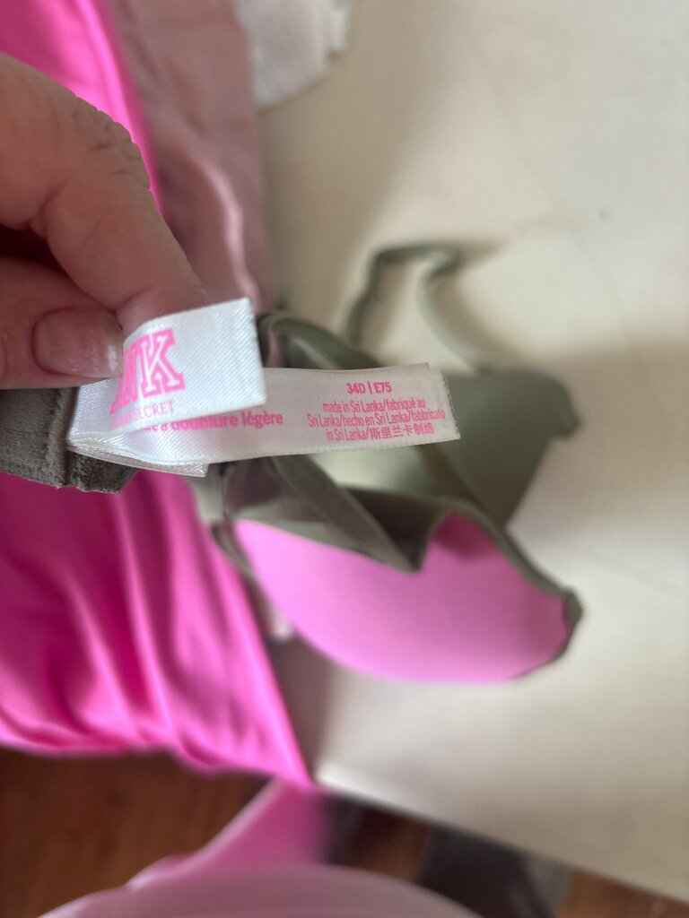 Victoria's Secret Green Push-Up Bra