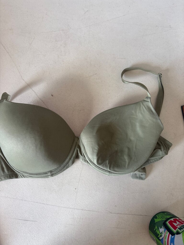 Victoria's Secret Green Push-Up Bra