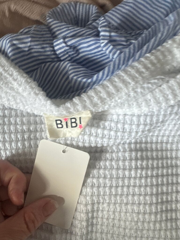 BIBI White Textured Top