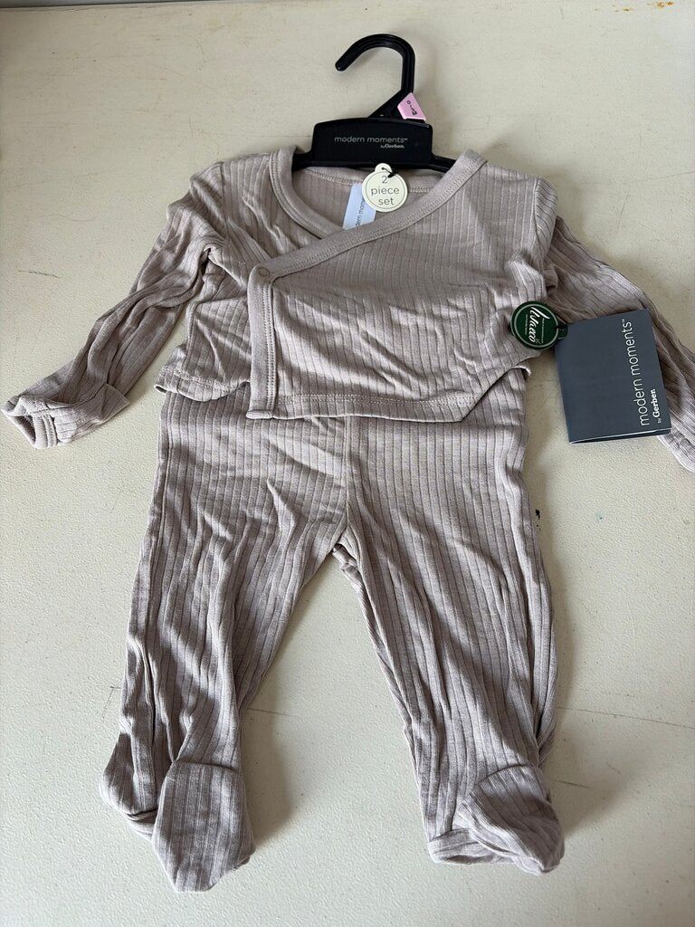 Modern Moments 2 Piece Set for Infants