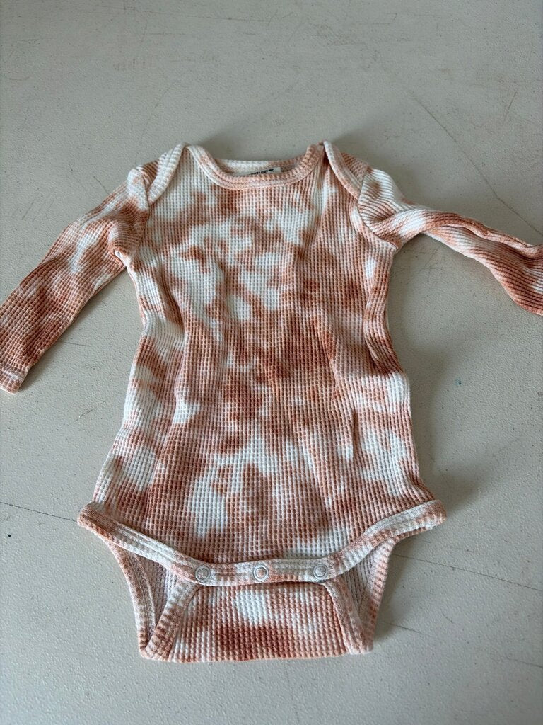SpearmintLOVE Organic Cotton Long Sleeve Bodysuit