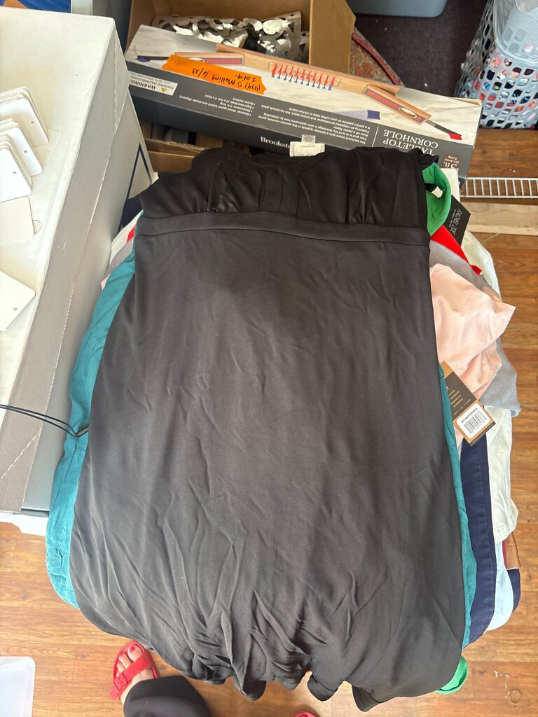 Ann Taylor LOFT Black Dress