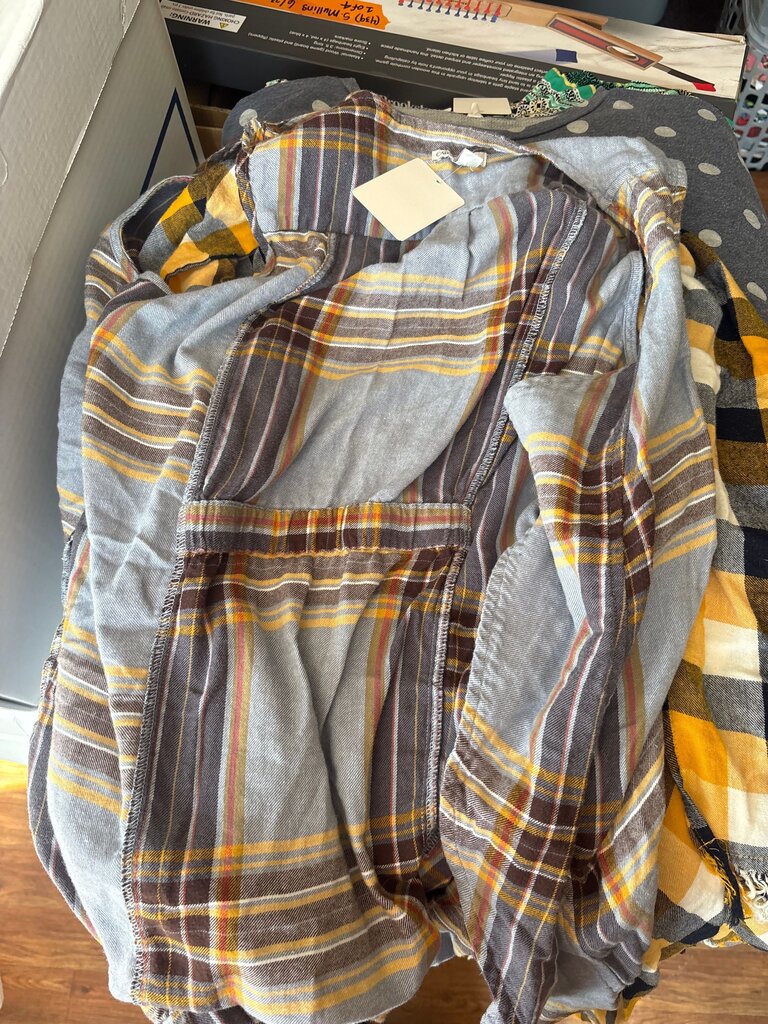 Women’s Blue Plaid Button-Up Shirt