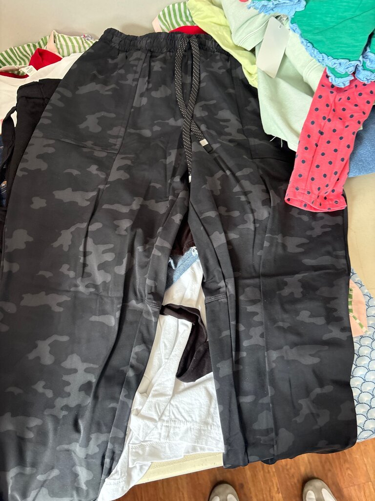 Fabletics Black Camouflage Jogger Pants