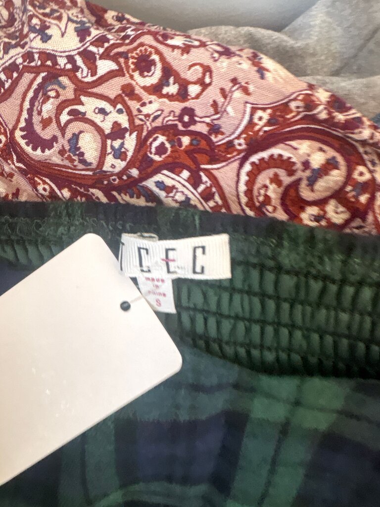 C&C Plaid Puff Sleeve Dress