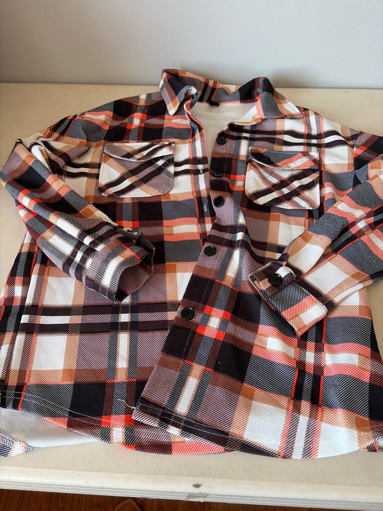 SHEIN Plaid Button-Up Shirt