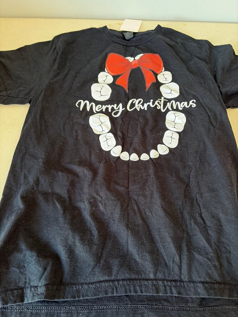 Merry Christmas Graphic Tee