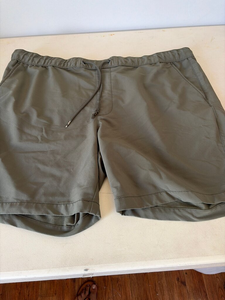 Oodifellow & Co. Men's Olive Green Shorts