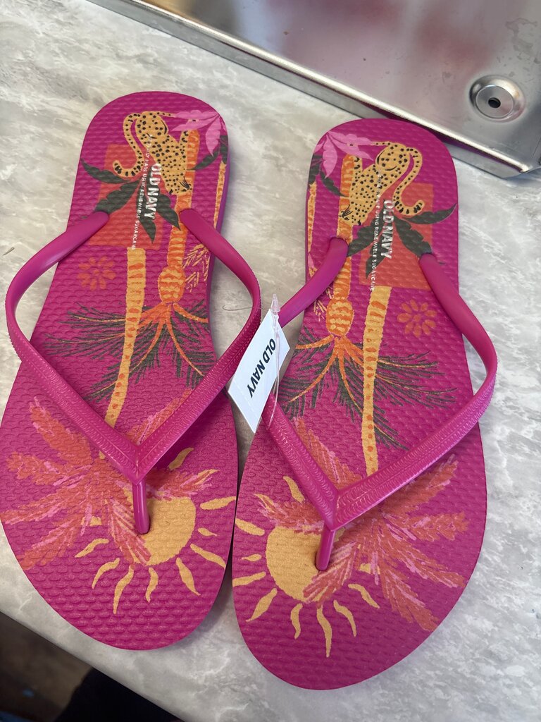 Old Navy Women's Floral Flip Flops