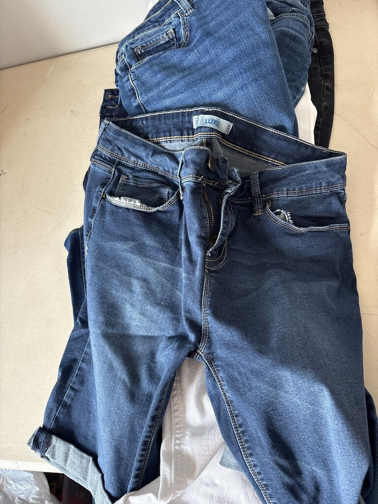 Luxe Women's Jeans