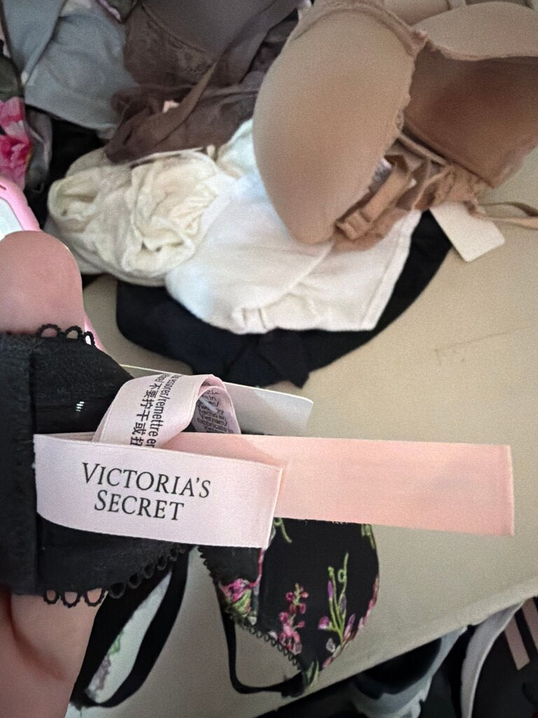 Victoria's Secret Black Floral Bra