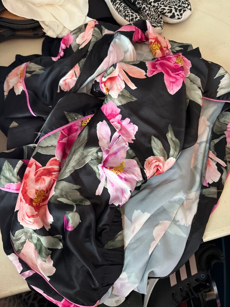 Floral Print Robe