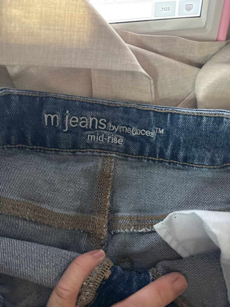 M Jeans by Maurices Mid-Rise Shorts