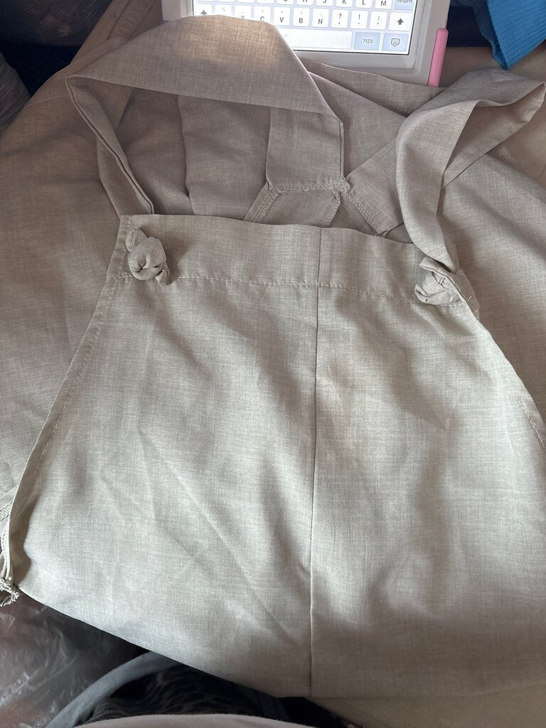 Lightweight Beige Apron