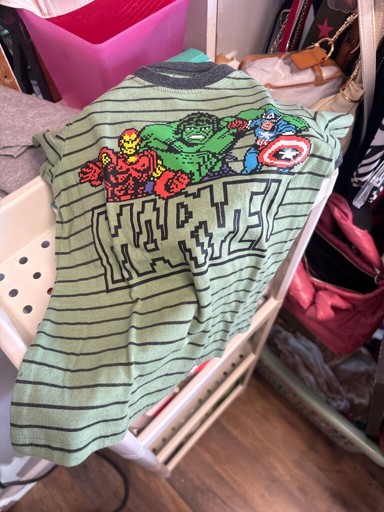 Marvel Superheroes Graphic Tee