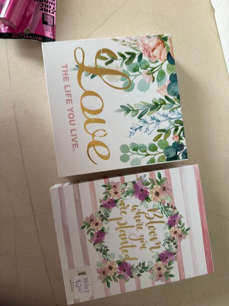 Floral Inspirational Box Signs