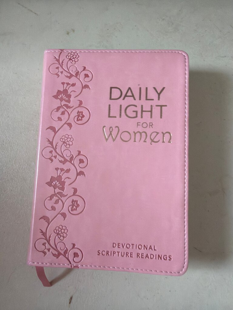 Daily Light for Women Devotional Book