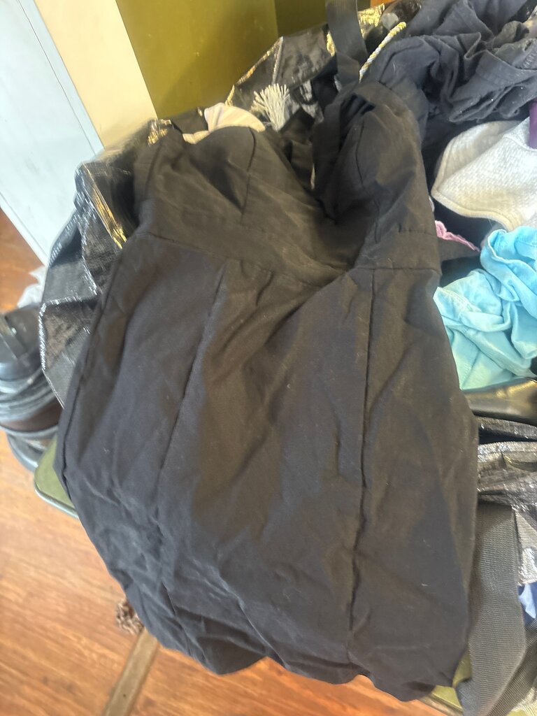 Quitii Black Dress