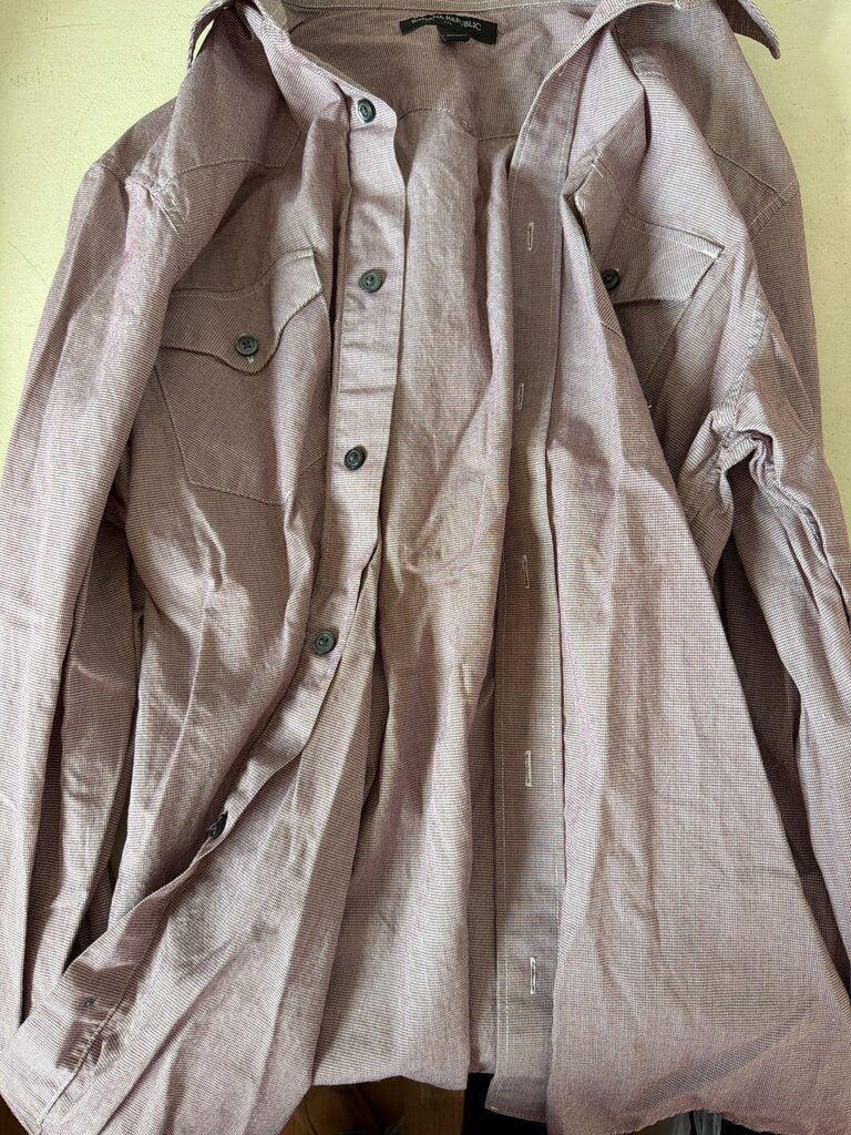 Banana Republic Men's Button-Up Shirt