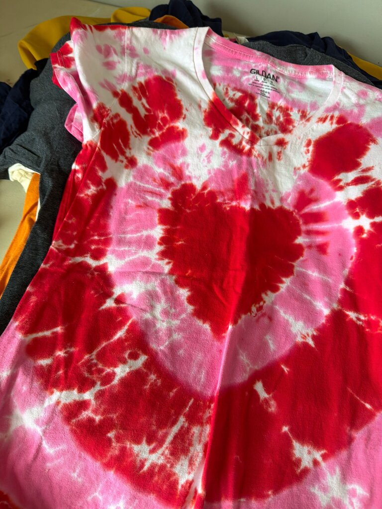 Gildan Tie-Dye Heart T-Shirt