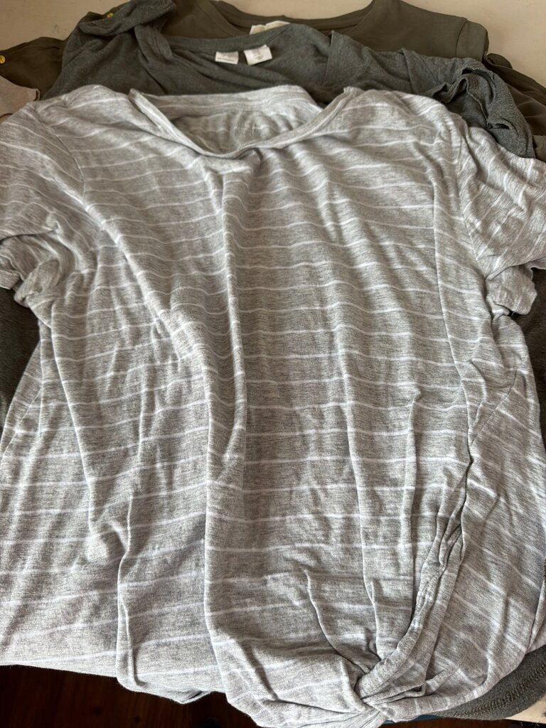 TIME AND TRU Girls' Gray Striped Tee