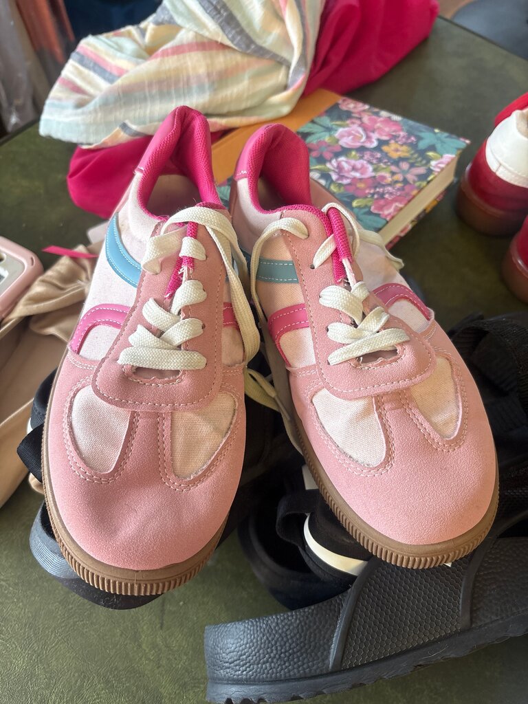 Pink Athletic Shoes with Blue and White Accents