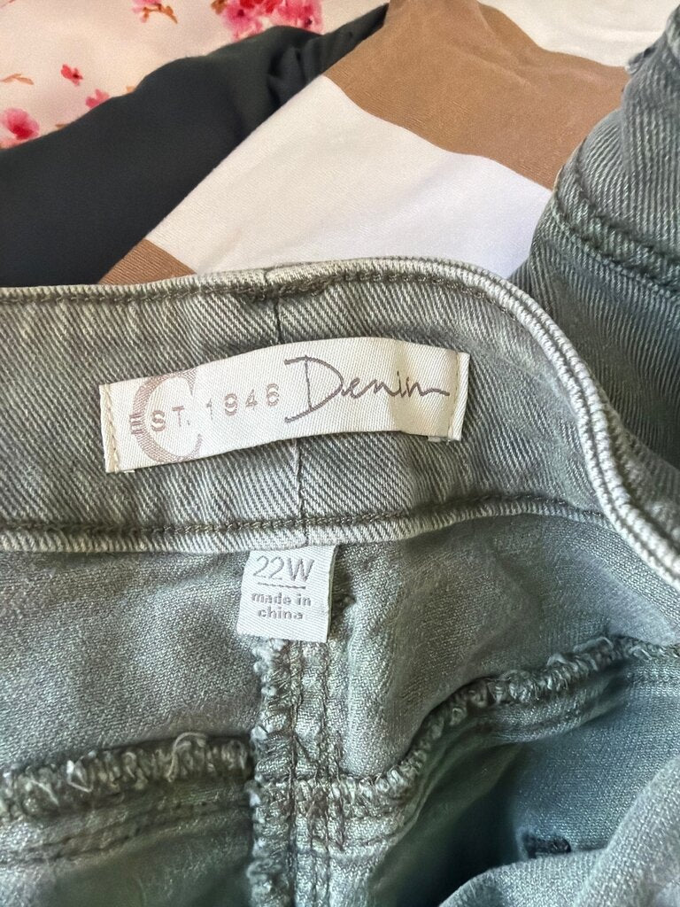 C Denim Women's Green Jeans Size 22W