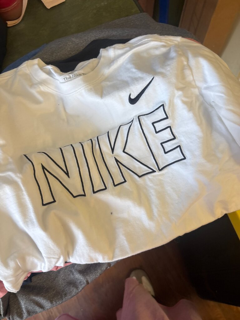 Nike Graphic T-Shirt