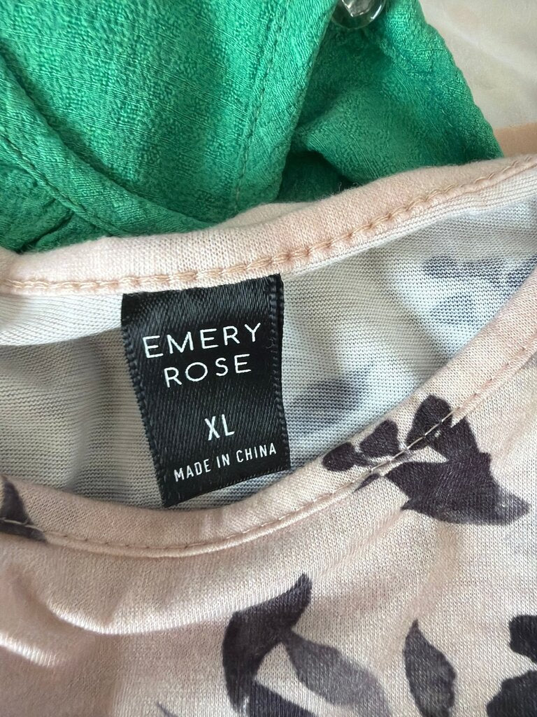 Emery Rose Floral Print Top