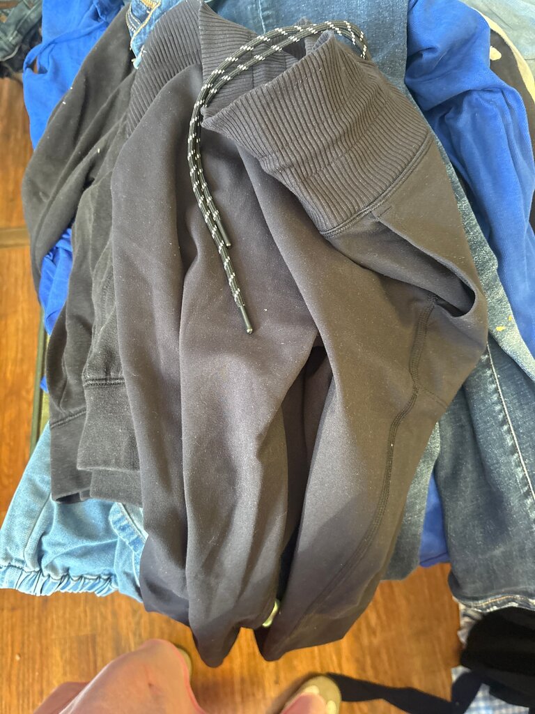 Avalanche Outdoor Apparel Medium Sweatpants
