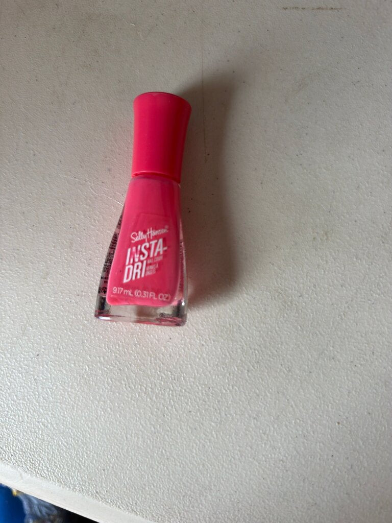 Sally Hansen Insta-Dri Nail Polish