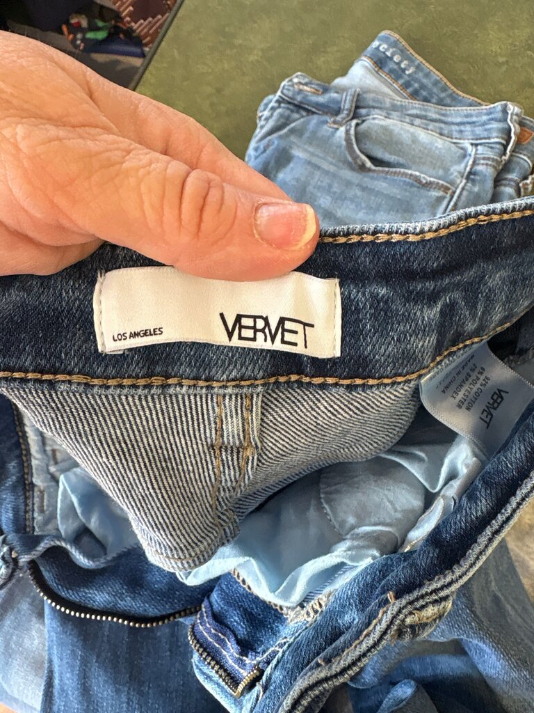 Vervet Women's Distressed Blue Jeans