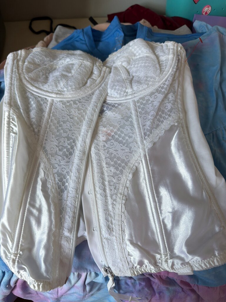 White Lace Bustier Corset